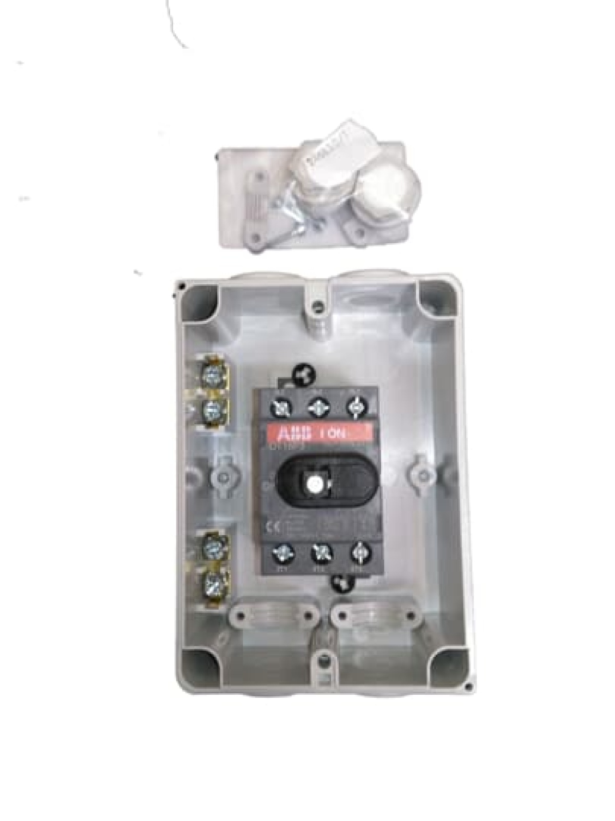 OTP16B3M Enclosed Switch Disconnector