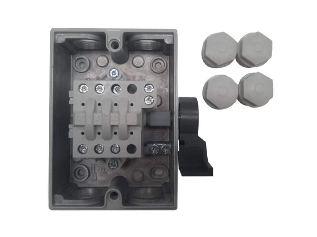 KSE325TPN Enclosed Switch Disconnector