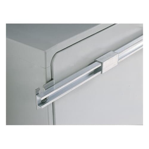 SET FOR POLE MOUNTING 750 WIDTH