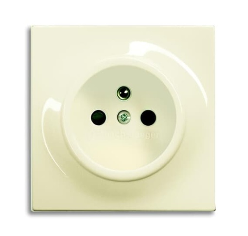 20 MUC-72-500 Socket outlet with earthing pin