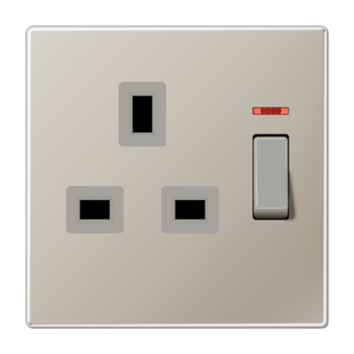 Switched socket