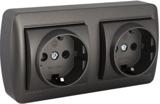 Base dupla fixa 2P + E, 16A 250V ~. De superfície.