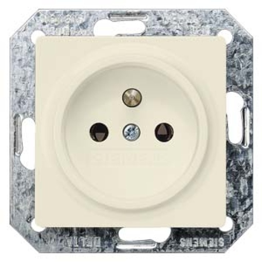 DELTA isystem socket outlet with center grounding pin with incr touch prote