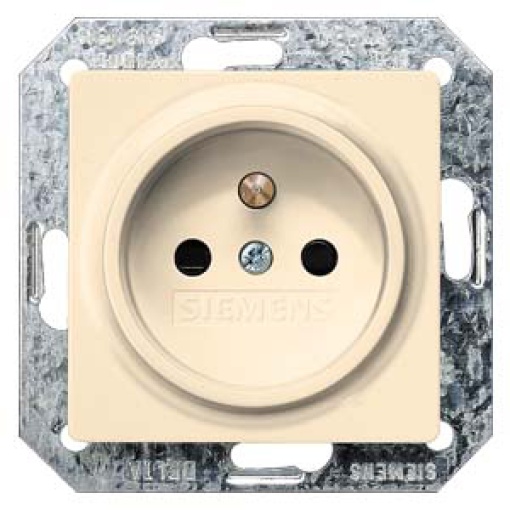 DELTA isystem socket outlet with grounding pin and incr touch protection e