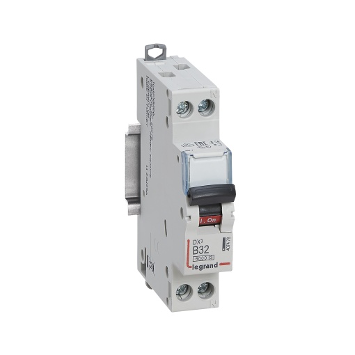 Disjuntor DX³ 6000-10 kA - 1PN - 230 V- 32 A - Curva B- Neutro a direita - 1M