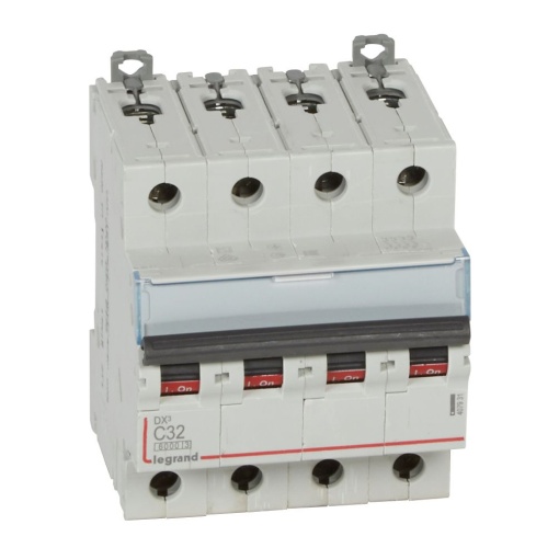 Disjuntor DX³ 6000 - 10 kA - 4P - 400V - 32 A - Curva C - 4 mód
