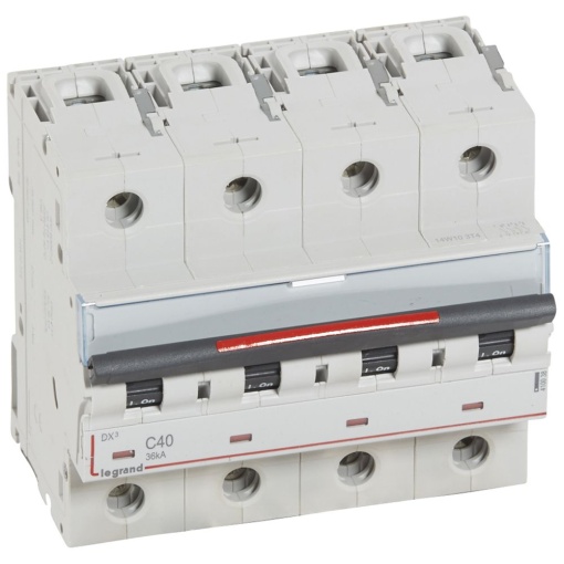 Disjuntores DX3 - 36kA - 4P - 400 V - 40 A - curva C - 6 módulos