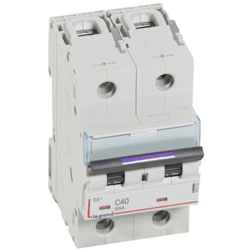 Disjuntores DX3 - 50kA - 2P - 230400 V - 40 A - curva C - 3 módulos