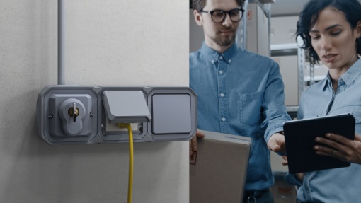 Plexo IP 55 componível - Quadro triplo para montagem de encastrar HV, Cinzento