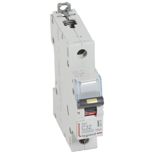 Disjuntores DX3 - 10000A16kA - 1P - 230400 V - 32A - curva C - 1 módulo
