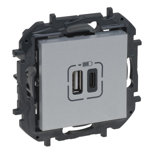 Niloé Step - Carregador USB A  C - Alumínio