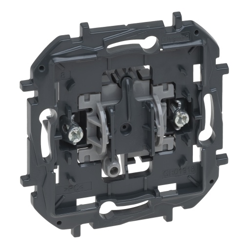 Niloé Step - Comutador de Escada 10 AX - 250 V