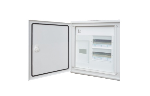 QUADRO DE DISTRIBUIÇÃO MONTAGEM EMBUTIDA IP54 PORTA OPACA 2 FILAS 18 MÓDULOS  D