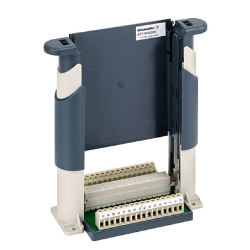 Interface module with card holder for SPS