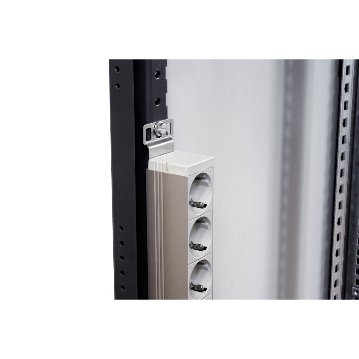 Actassi - 2 fixing brackets for the vertical mounting of distribution rails