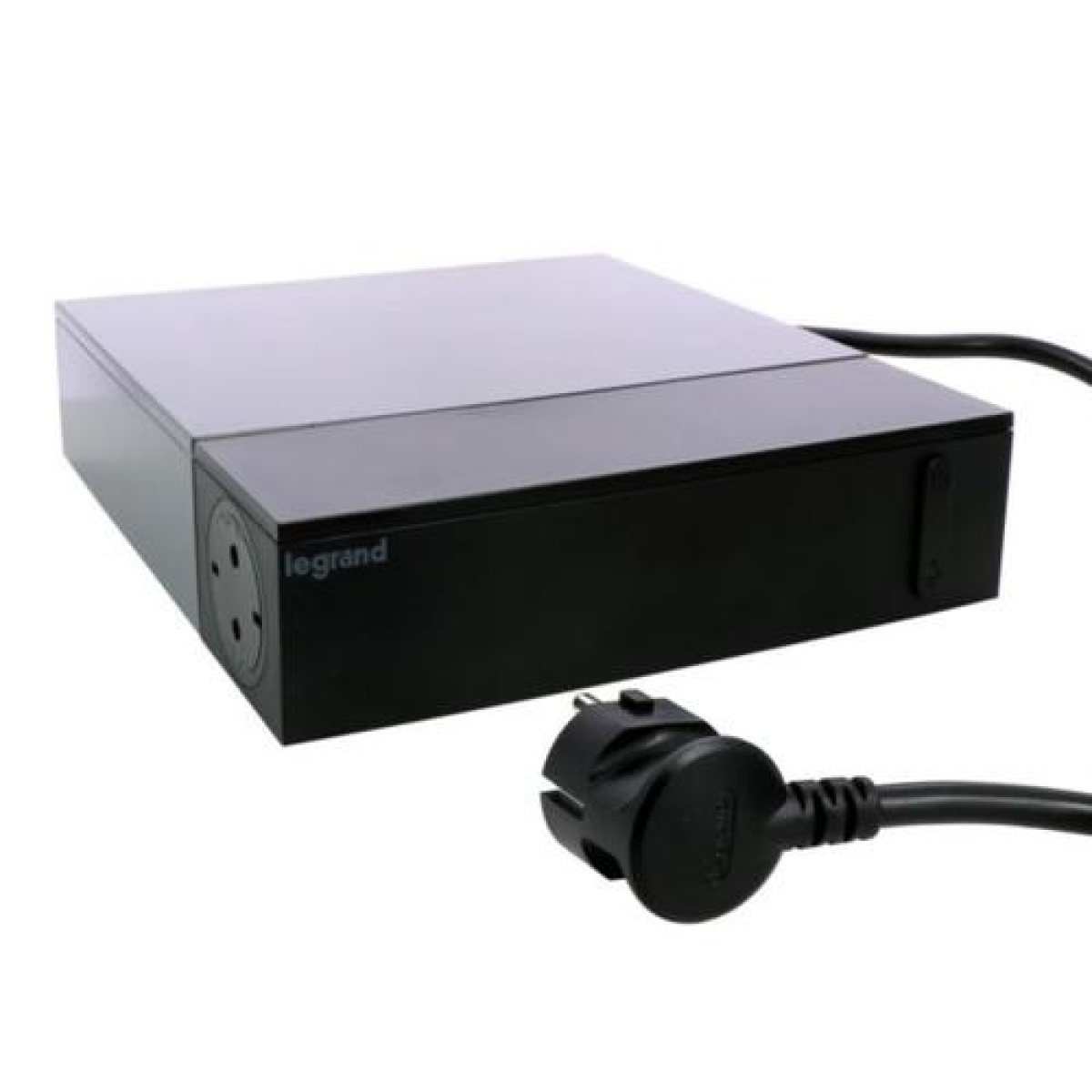 "Box" para área TV multimédia c 4 tomadas, interruptor e DST - cabo 2m - Preto