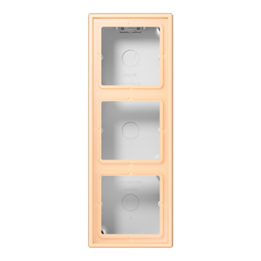 Caja superficie triple. LC32060