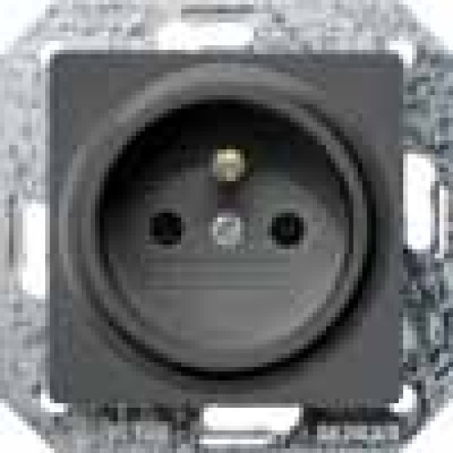 DELTA isystem socket outlet with grounding pin and incr touch protection c