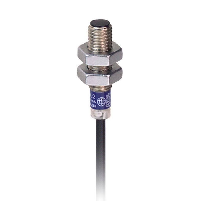 inductive sensor XS5 M8 - L33mm - brass - Sn1.5mm - 12..24VDC - cable 2m